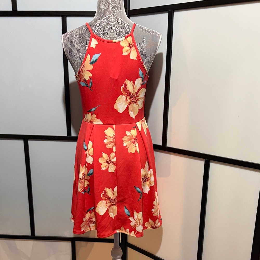 Monteau Red Halter Mini Dress with Cream Floral Print - Picture 2 of 4